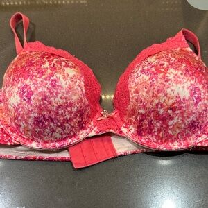Maidenform Pink Floral Lace Bra
